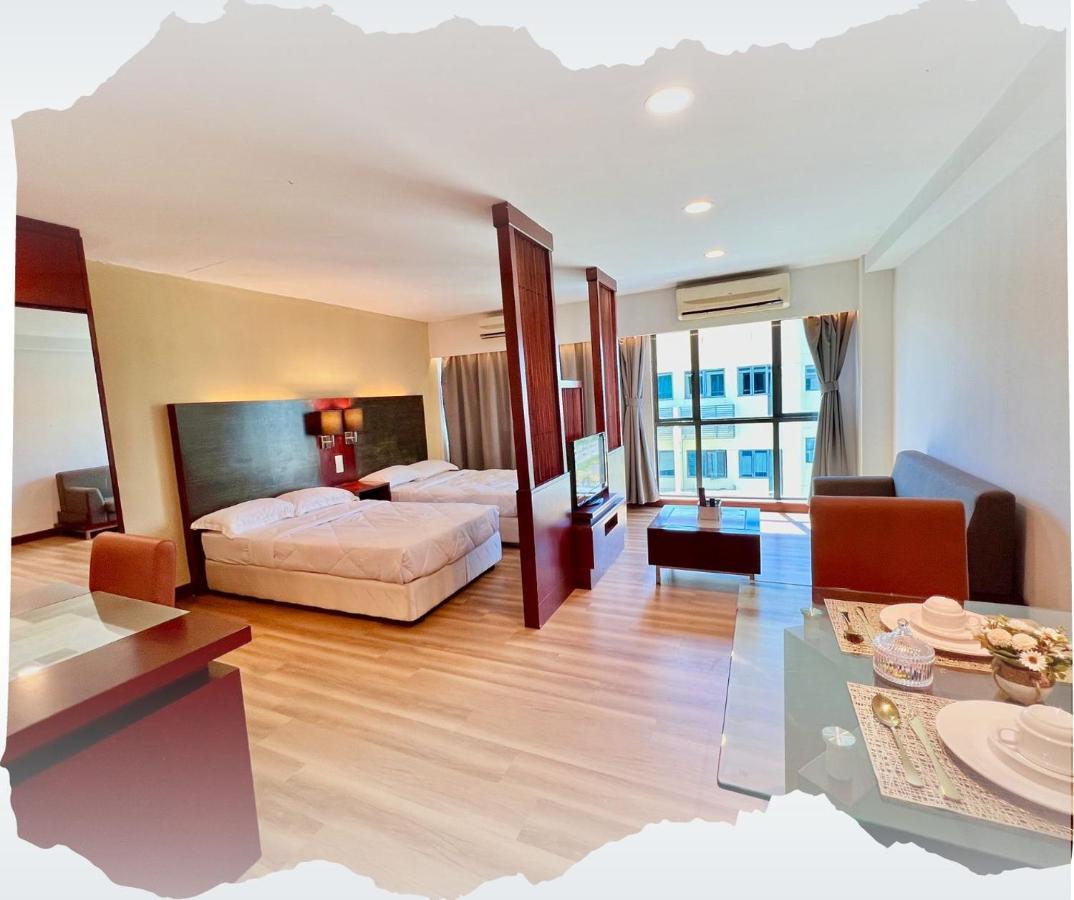 New Homestay !! Heritage Suites Near Imago Mall City Central , Free Highspeed Wifi & Netflix , コタキナバル エクステリア 写真