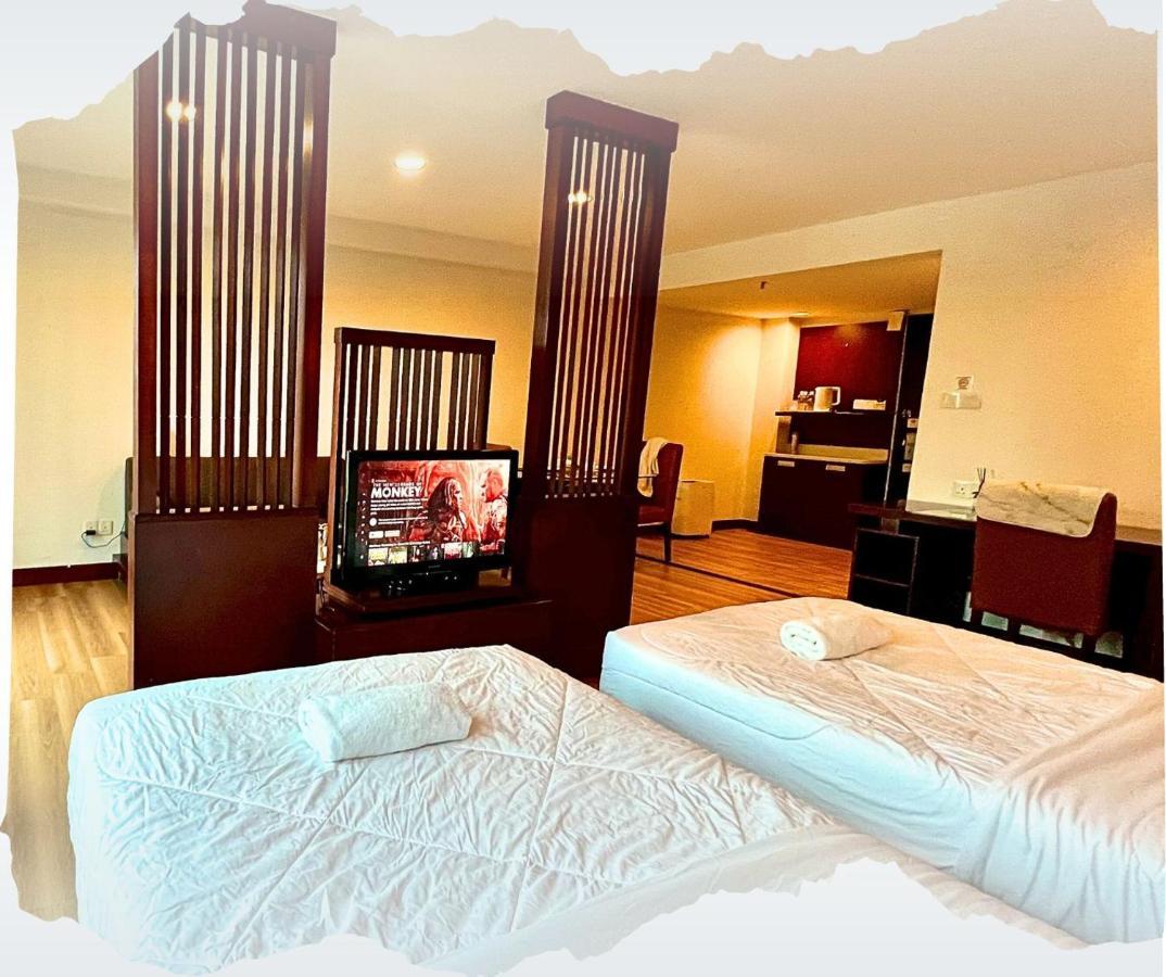 New Homestay !! Heritage Suites Near Imago Mall City Central , Free Highspeed Wifi & Netflix , コタキナバル エクステリア 写真