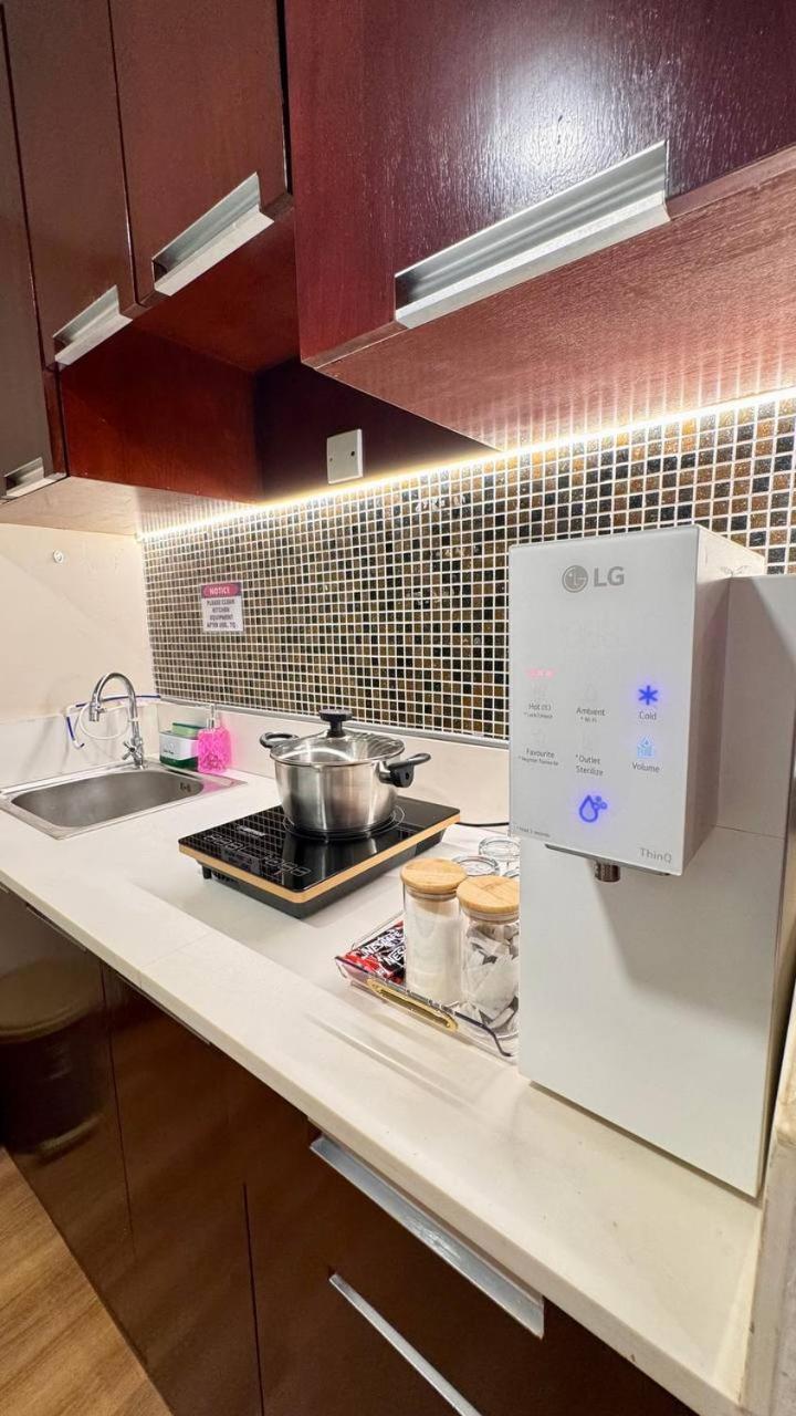 New Homestay !! Heritage Suites Near Imago Mall City Central , Free Highspeed Wifi & Netflix , コタキナバル エクステリア 写真
