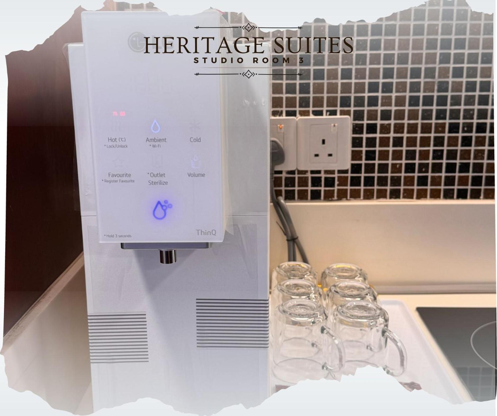 New Homestay !! Heritage Suites Near Imago Mall City Central , Free Highspeed Wifi & Netflix , コタキナバル エクステリア 写真